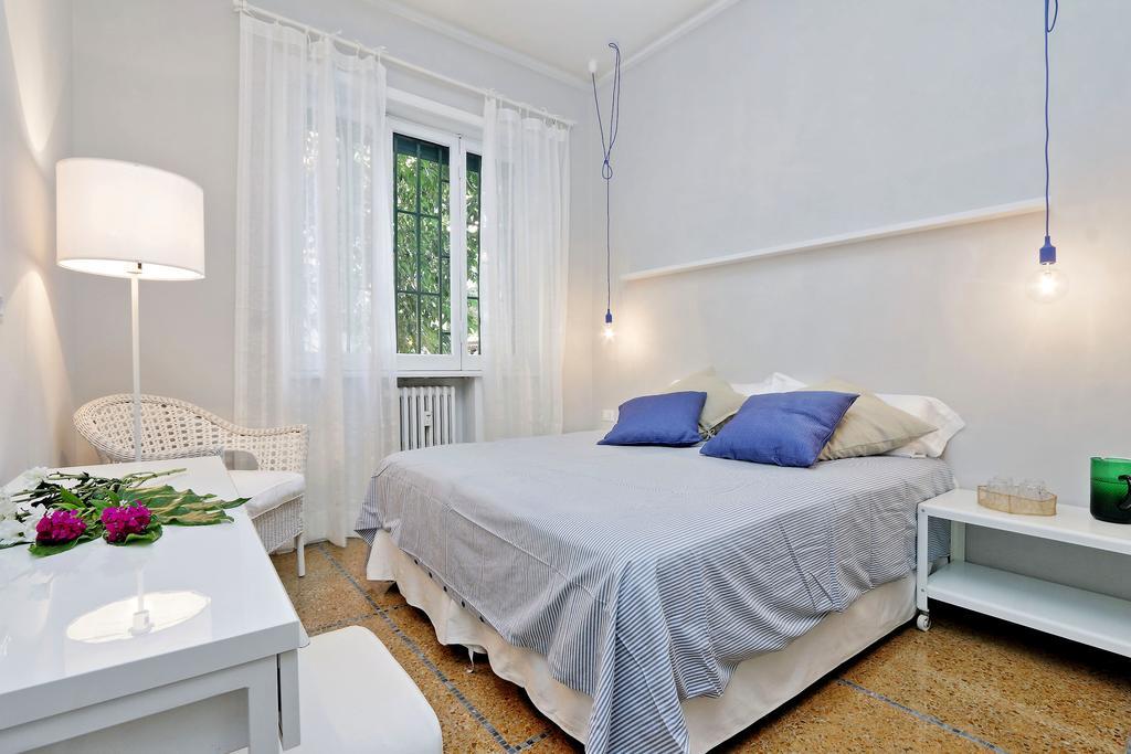 B&B Romagnosi 20 Extérieur photo